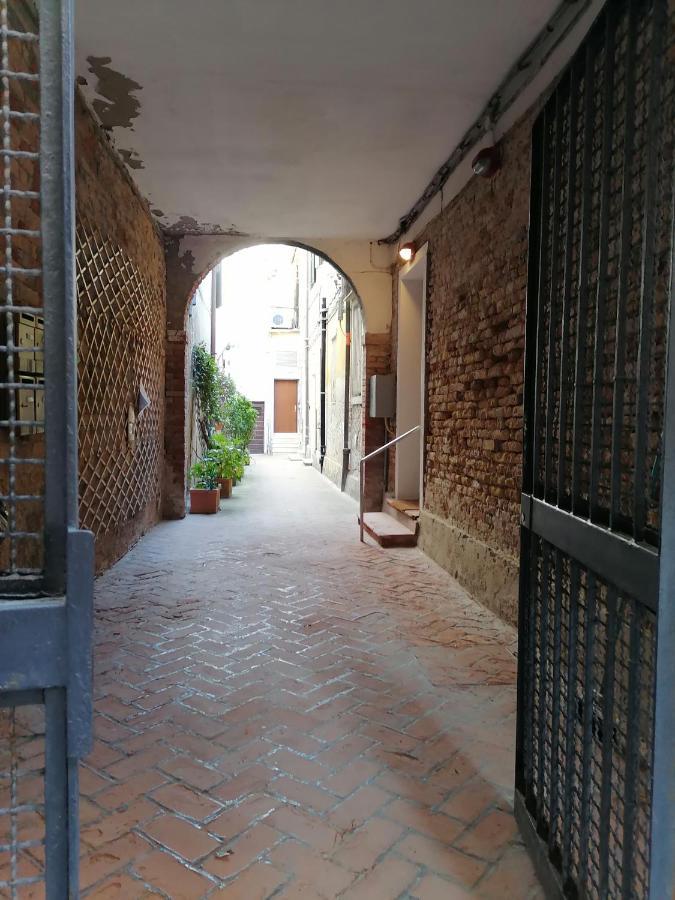 Casa Pergoletto Apartment Венеция Екстериор снимка